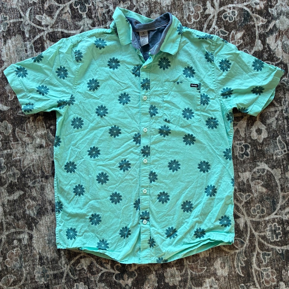 Hurley Mens Medium Short Sleeve Button Up Shirt Mint Green Floral Starburst M